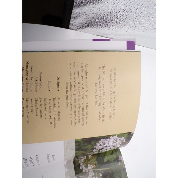 Herbal Remedies Visual Reference Guide Book Andrew Chevallier Health Wellness - Picture 2 of 3